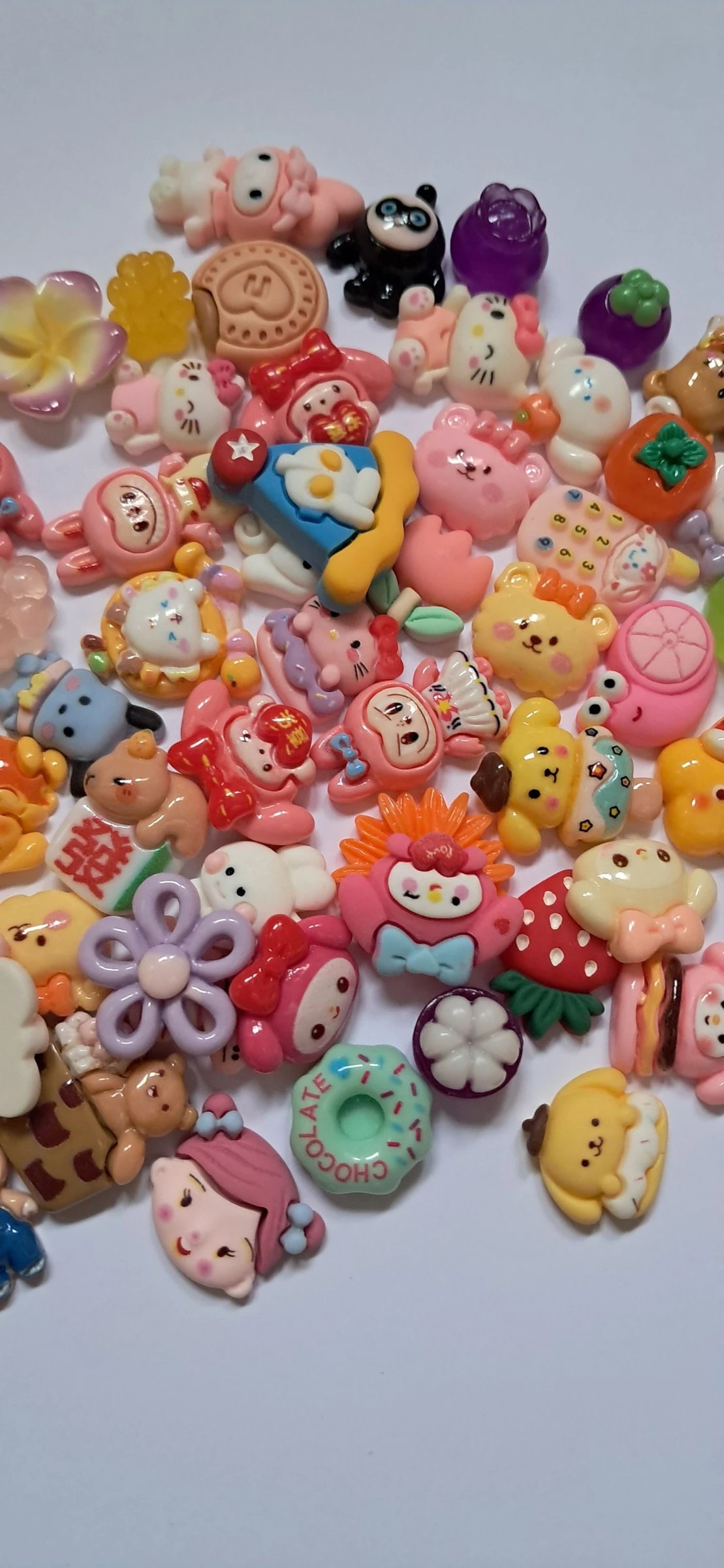60 cabochons kawaii personage fruit – photo 3